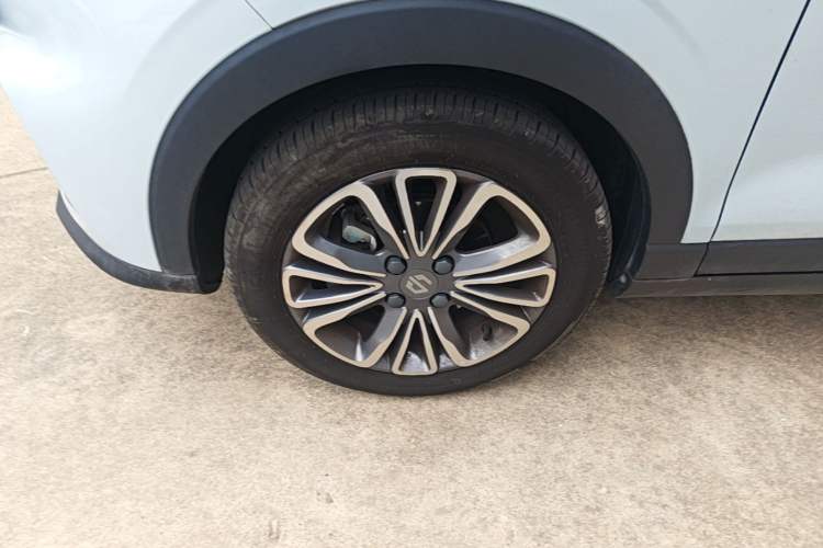 Used Leapmotor T03 2024 310 Comfort Edition Left Front Wheel Hub