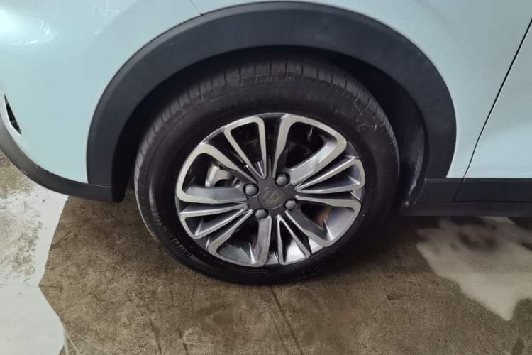 Used Leapmotor T03 2024 310 Comfort Edition Left Front Wheel Hub
