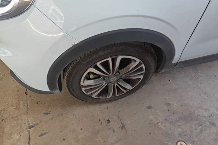 Used Leapmotor T03 2024 403 Comfort Edition Left Front Wheel Hub