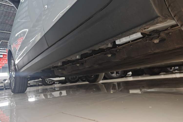Used Leapmotor T03 2024 310 Comfort Edition Left Side Sill
