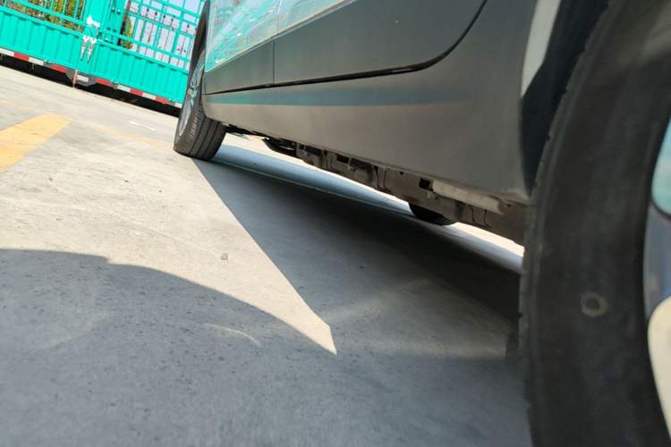 Used Leapmotor T03 2024 310 Comfort Edition Left Side Sill