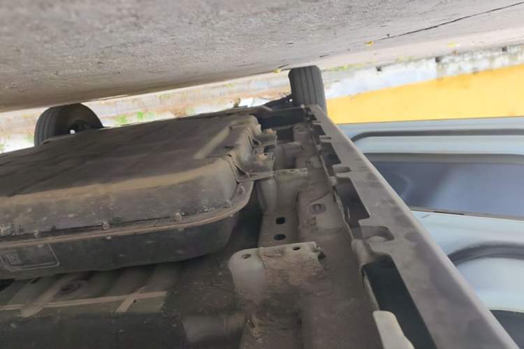 Used Leapmotor T03 2024 200 Lite Edition Left Side Sill