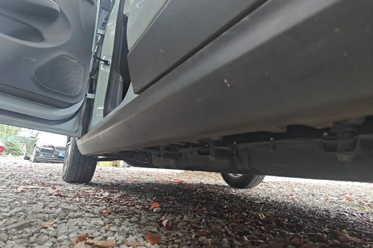 Used Leapmotor T03 2024 310 Comfort Edition Left Side Sill