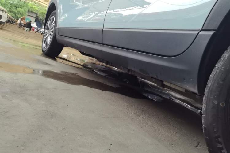 Used Leapmotor T03 2024 310 Comfort Edition Left Side Sill