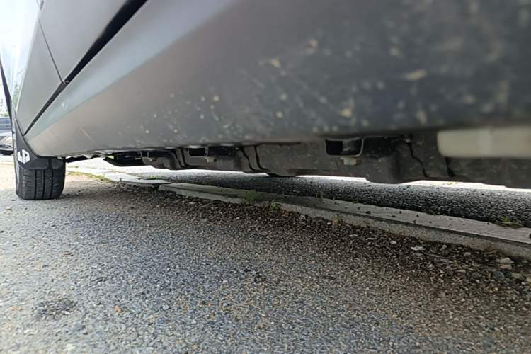 Used Leapmotor T03 2024 310 Comfort Edition Left Side Sill
