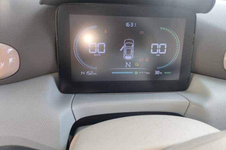 Used Leapmotor T03 2024 200 Lite Edition Odometer Close Up