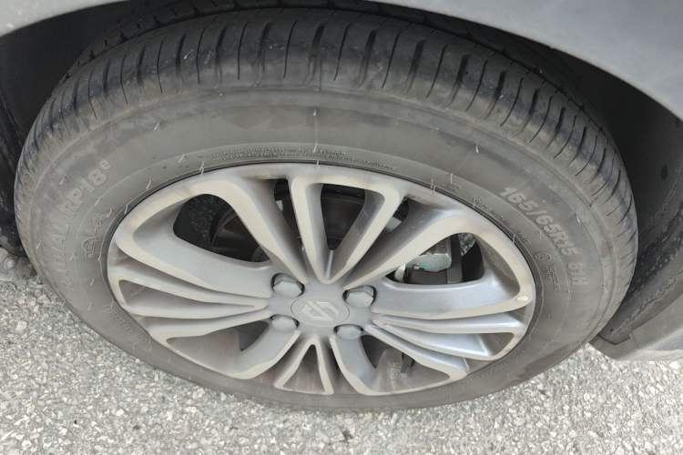 Used Leapmotor T03 2024 310 Comfort Edition Right Front Wheel Hub