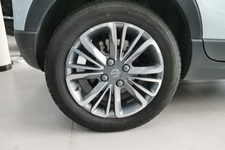 Used Leapmotor T03 2024 310 Comfort Edition Right Rear Wheel Hub