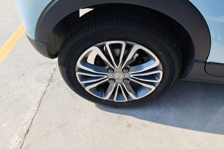 Used Leapmotor T03 2024 310 Comfort Edition Right Rear Wheel Hub