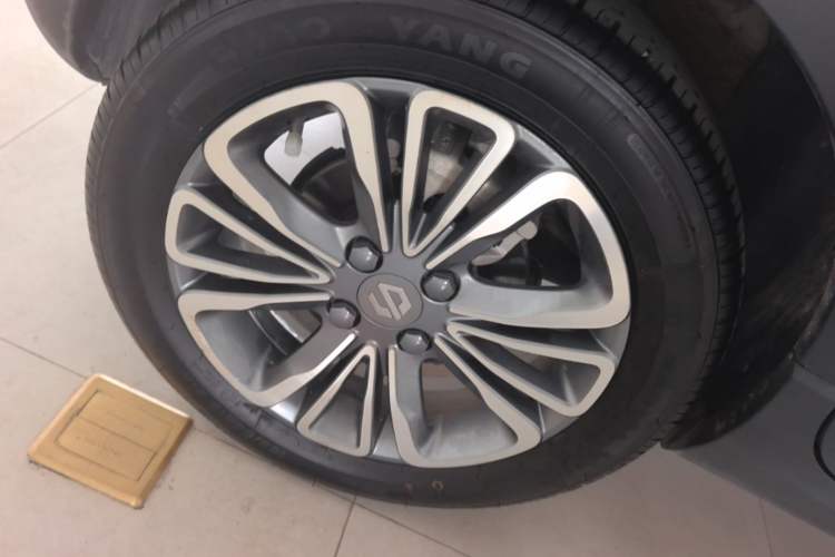 Used Leapmotor T03 2024 310 Comfort Edition Right Rear Wheel Hub
