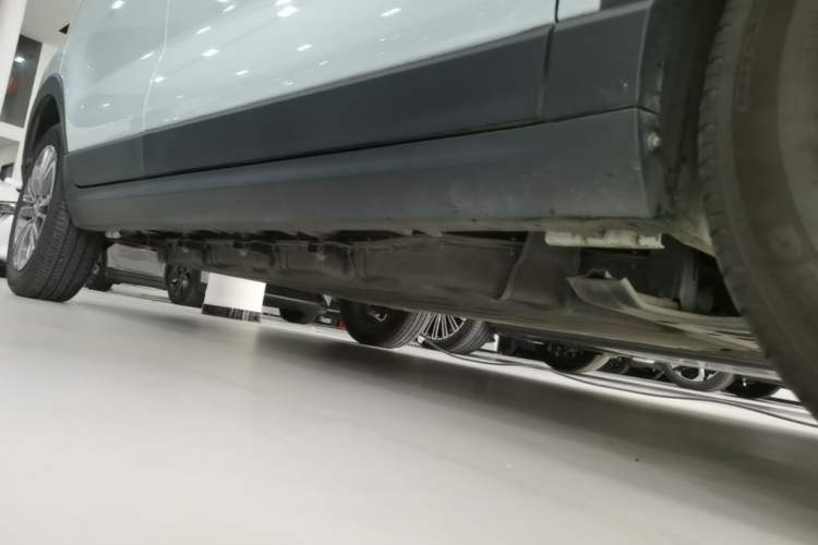 Used Leapmotor T03 2024 310 Comfort Edition Right Side Sill