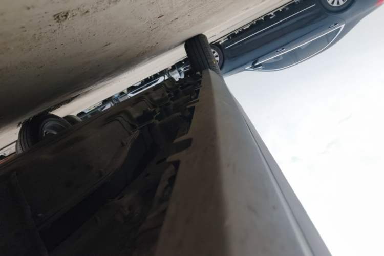 Used Leapmotor T03 2024 403 Comfort Edition Right Side Sill