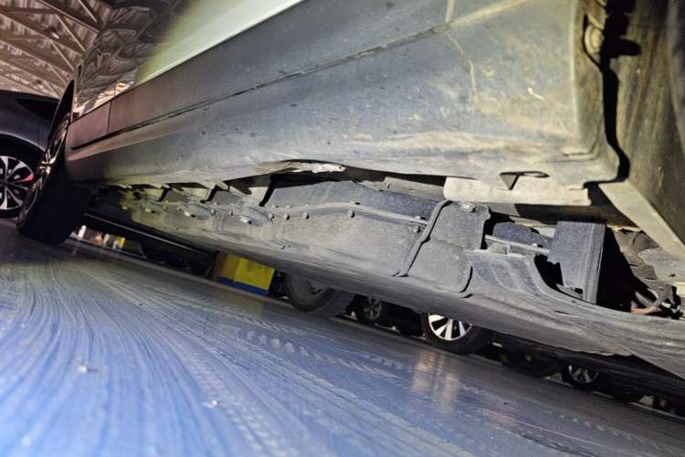 Used Leapmotor T03 2024 403 Comfort Edition Right Side Sill