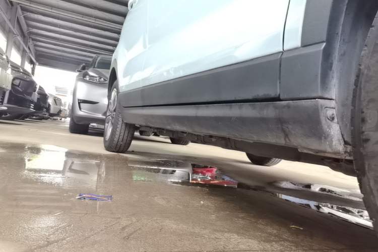 Used Leapmotor T03 2024 310 Comfort Edition Right Side Sill