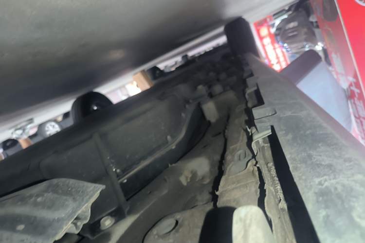 Used Leapmotor T03 2024 310 Comfort Edition Right Side Sill