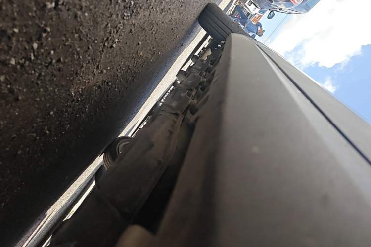 Used Leapmotor T03 2024 310 Comfort Edition Right Side Sill