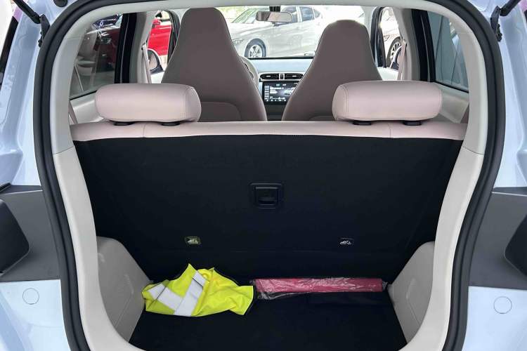 Used Leapmotor T03 2024 403 Comfort Edition Trunk