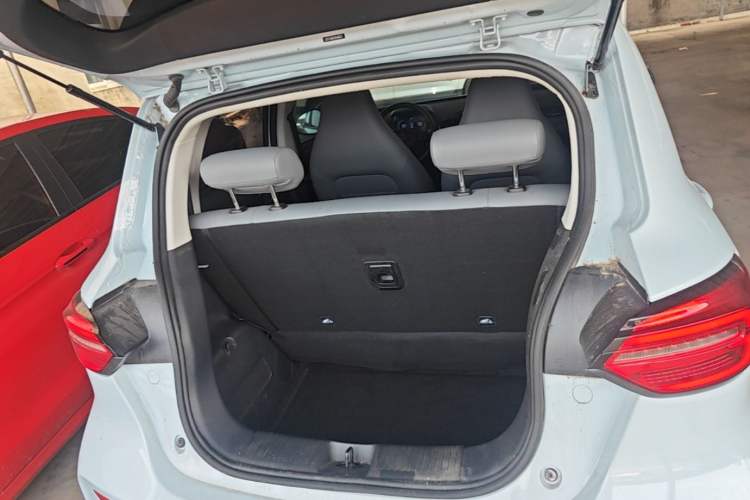 Used Leapmotor T03 2024 403 Comfort Edition Trunk