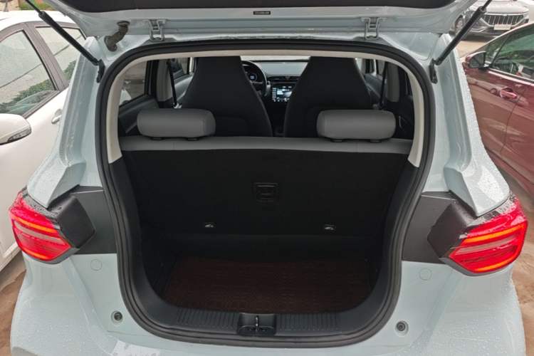 Used Leapmotor T03 2024 310 Comfort Edition Trunk