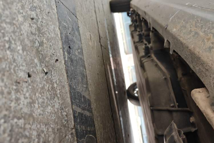 Used Leapmotor T03 2024 310 Comfort Edition Chassis Front Right