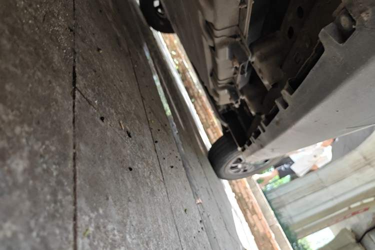 Used Leapmotor T03 2024 310 Comfort Edition Chassis Rear Right