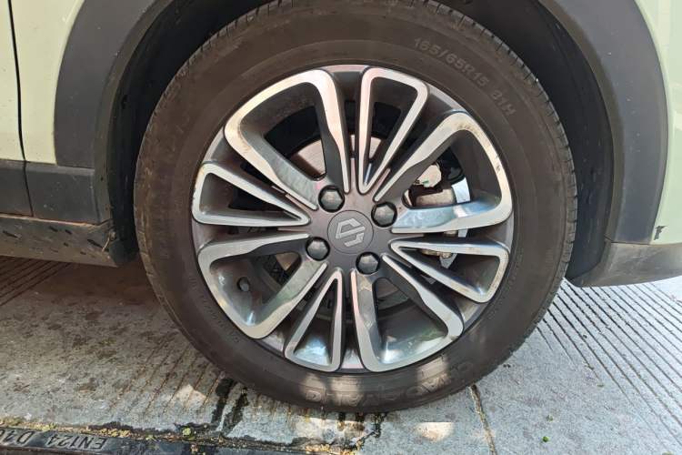 Used Leapmotor T03 2024 403 Comfort Edition Right Front Wheel Hub