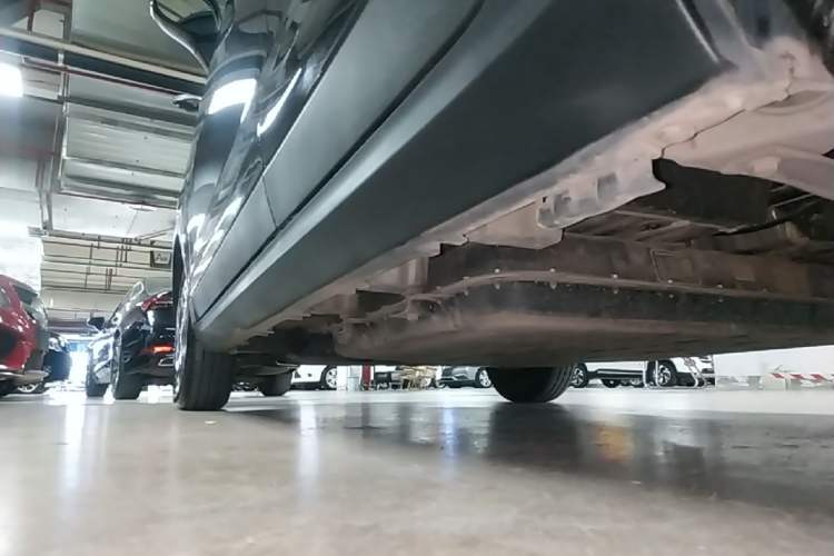 Used Leapmotor T03 2024 200 Lite Edition Left Side Sill