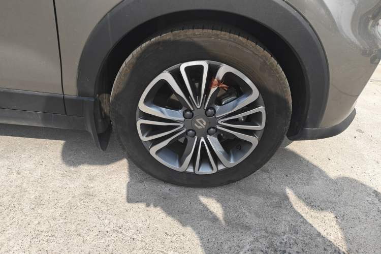 Used Leapmotor T03 2024 310 Comfort Edition Right Front Wheel Hub