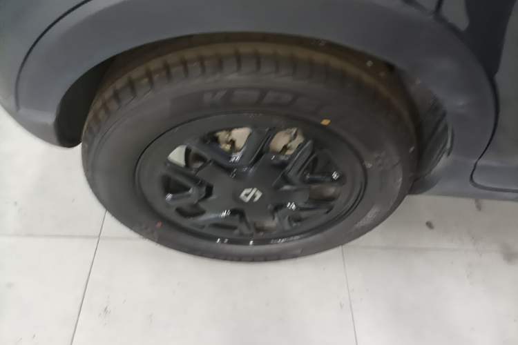 Used Leapmotor T03 2024 310 Comfort Edition Right Rear Wheel Hub