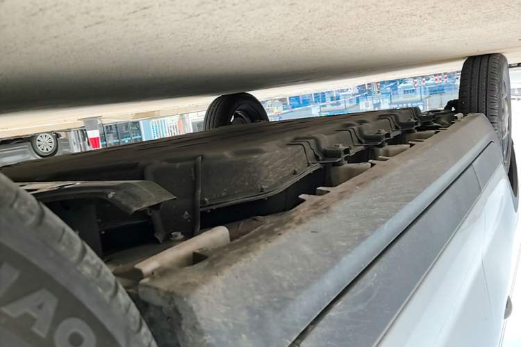Used Leapmotor T03 2024 310 Comfort Edition Right Side Sill