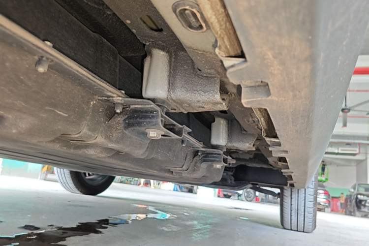 Used Leapmotor T03 2024 310 Comfort Edition Right Side Sill