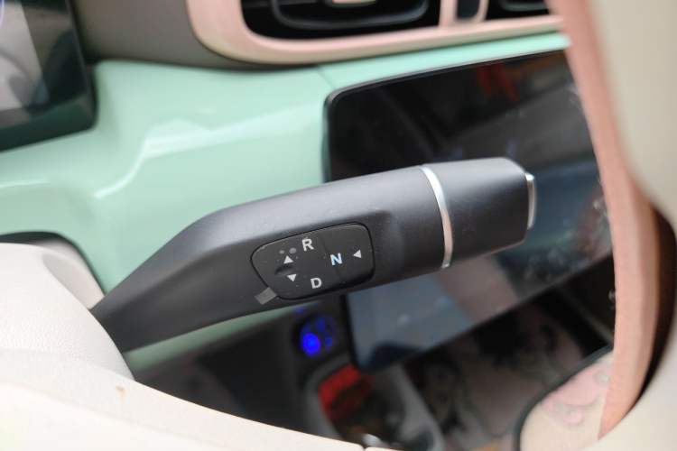 Used Leapmotor T03 2024 200 Lite Edition Gear Lever