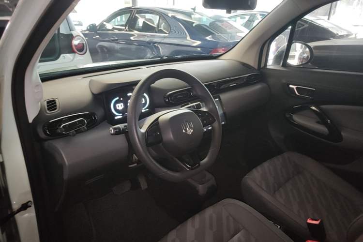 Used Leapmotor T03 2024 403 Comfort Edition Center Console