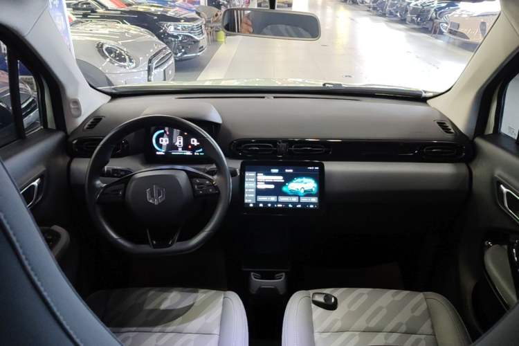 Used Leapmotor T03 2024 403 Comfort Edition Center Console