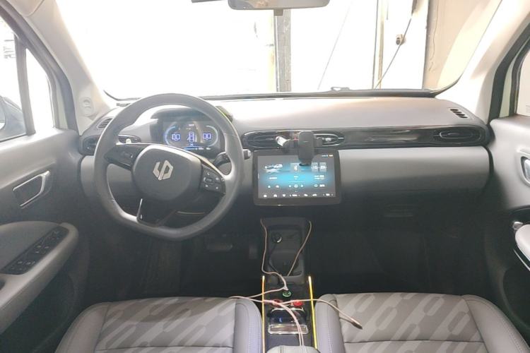 Used Leapmotor T03 2024 310 Comfort Edition Center Console