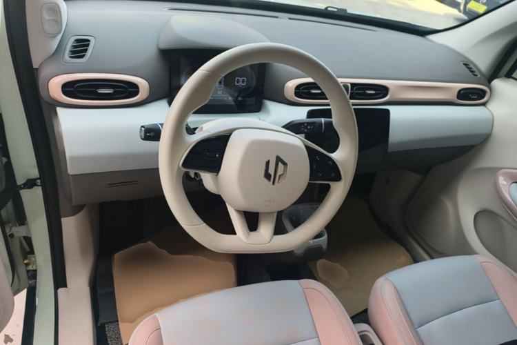 Used Leapmotor T03 2024 310 Comfort Edition Center Console