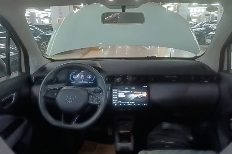 Used Leapmotor T03 2024 403 Comfort Edition Center Console