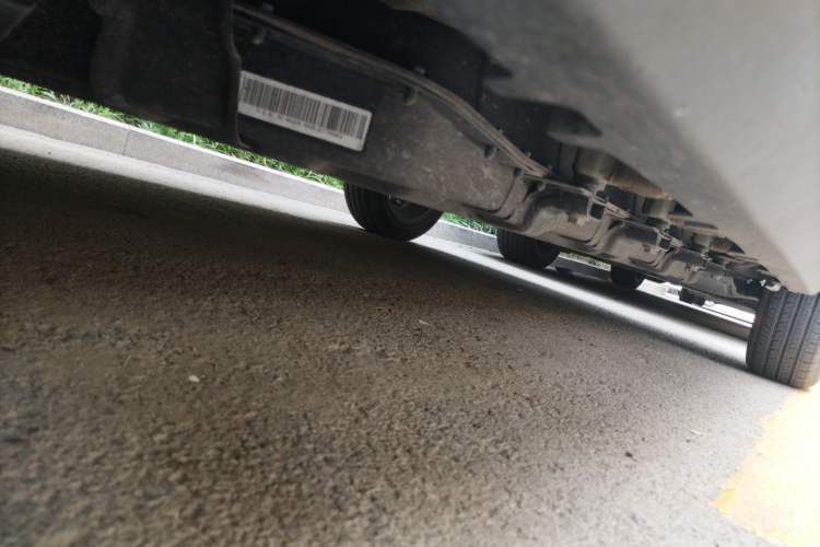 Used Leapmotor T03 2024 310 Comfort Edition Chassis Front Left