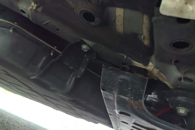 Used Leapmotor T03 2024 200 Lite Edition Chassis Front Right
