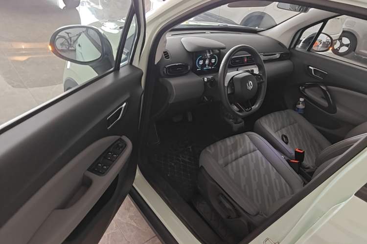Used Leapmotor T03 2024 403 Comfort Edition Driver Seat