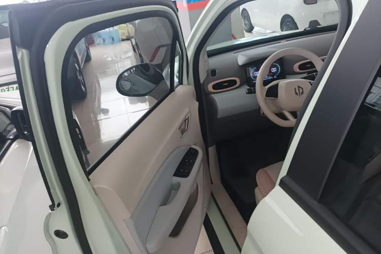 Used Leapmotor T03 2024 403 Comfort Edition Driver Seat