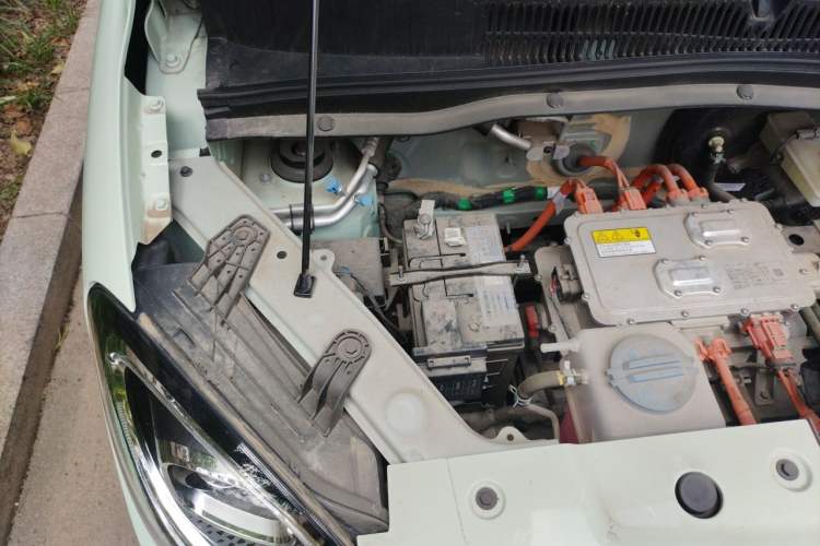 Used Leapmotor T03 2024 310 Comfort Edition Engine Bay Right