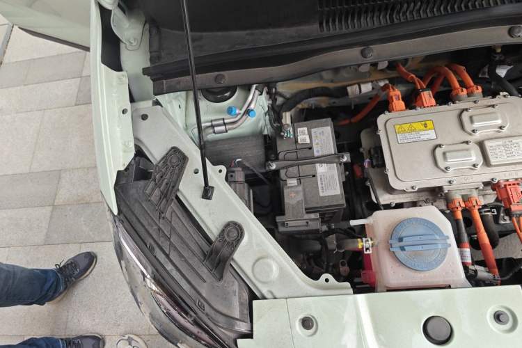 Used Leapmotor T03 2024 310 Comfort Edition Engine Bay Right