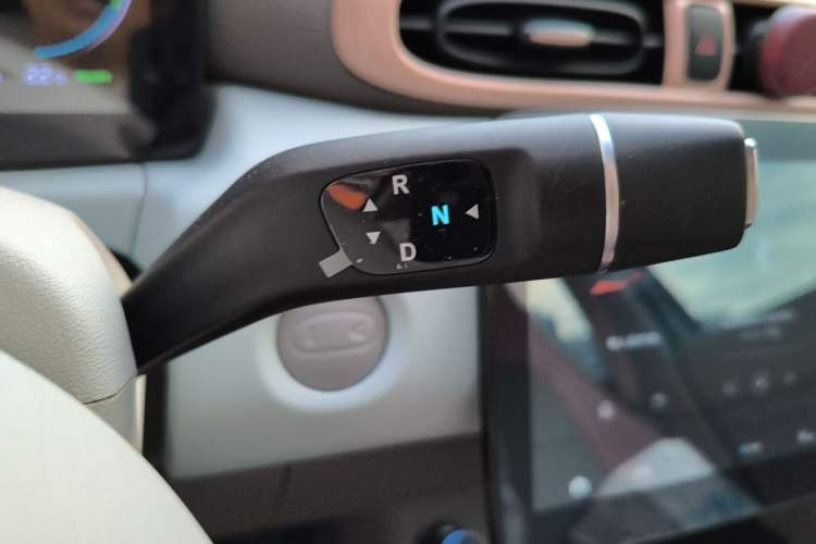 Used Leapmotor T03 2024 310 Comfort Edition Gear Lever