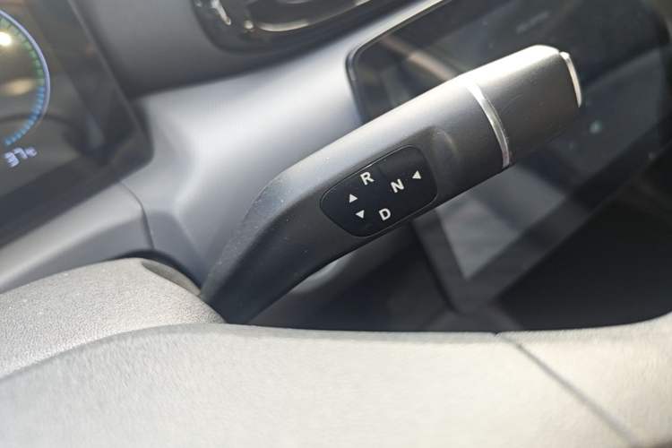 Used Leapmotor T03 2024 403 Comfort Edition Gear Lever