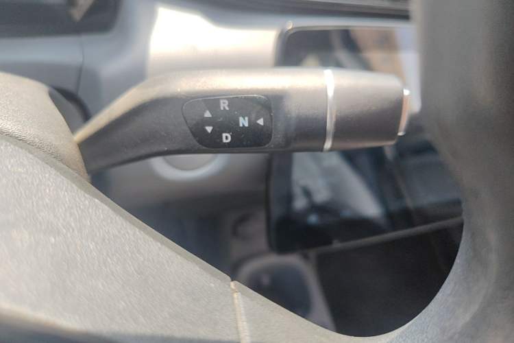 Used Leapmotor T03 2024 403 Comfort Edition Gear Lever