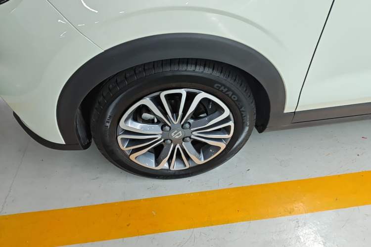 Used Leapmotor T03 2024 403 Comfort Edition Left Front Wheel Hub
