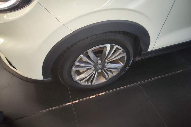 Used Leapmotor T03 2024 403 Comfort Edition Left Front Wheel Hub