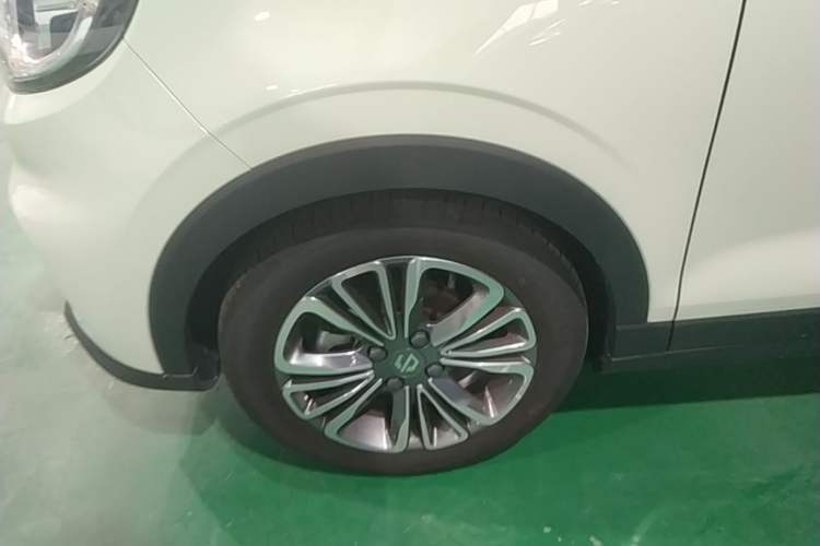 Used Leapmotor T03 2024 403 Comfort Edition Left Front Wheel Hub