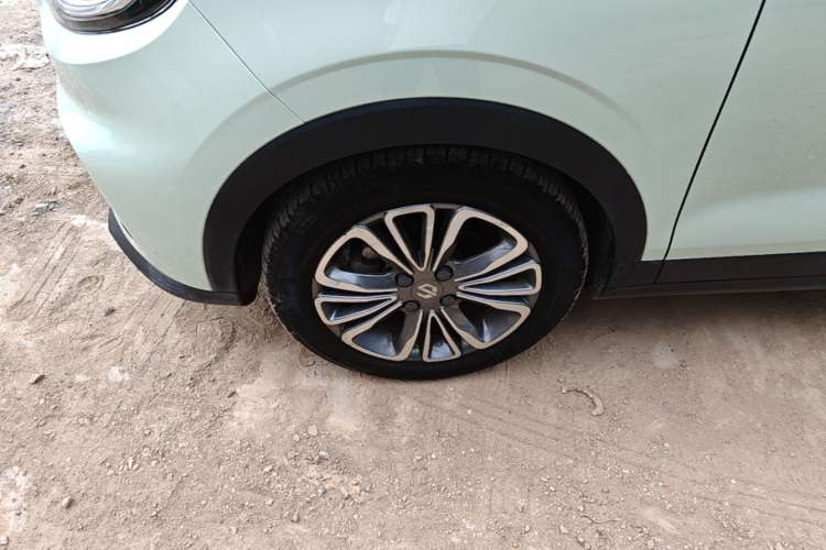 Used Leapmotor T03 2024 310 Comfort Edition Left Front Wheel Hub